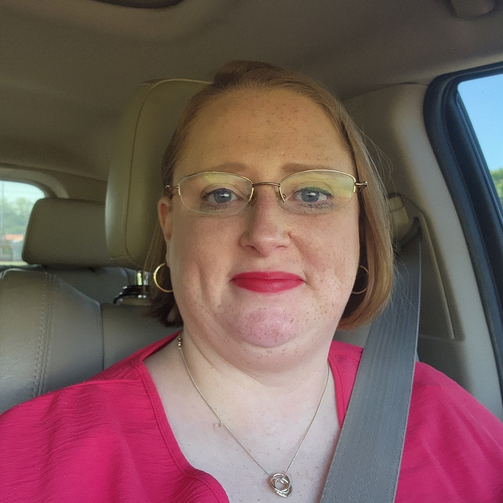 Meet your Posher, Carla-jo